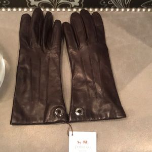 Brown leather Coach gloves. NWT!